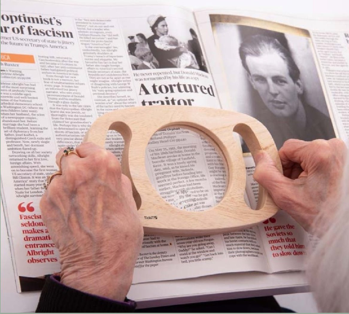 Loupe "easy hold" - Les ptites soeurs