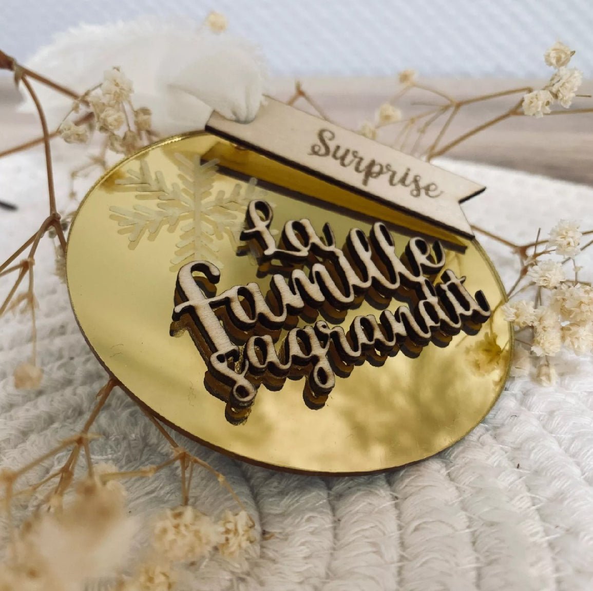 Boule de Noël “La famille s’agrandit” – Annonce surprise - Les ptites soeurs