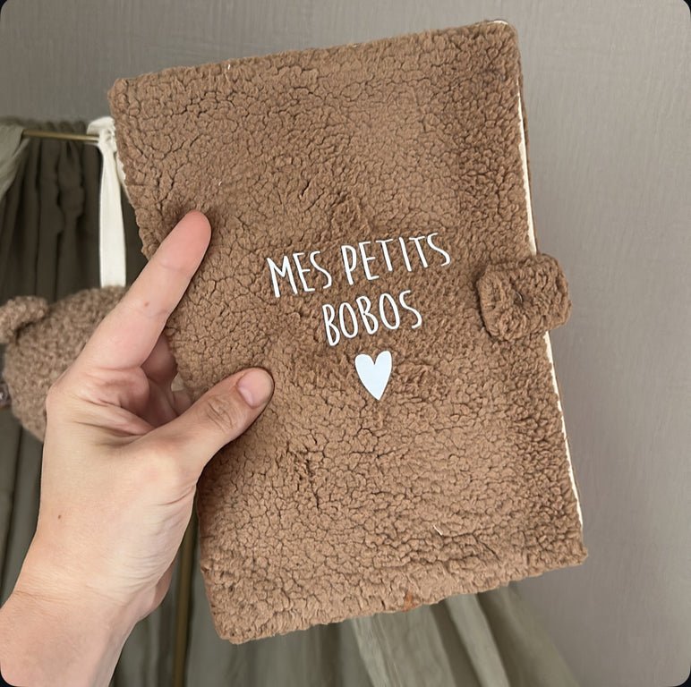 Protège carnet de santé moumoute - mes petits bobos - Les ptites soeurs